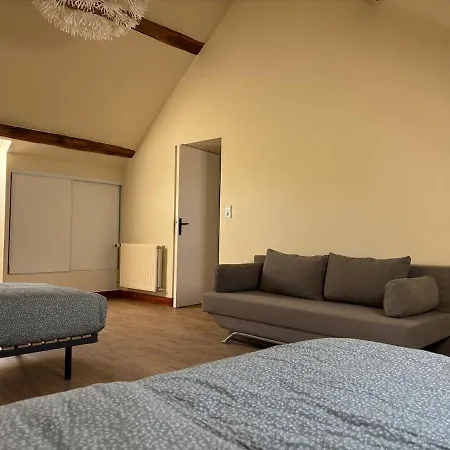 Le Mondementais - En Champagne Avec Piscine Tatil Evi *