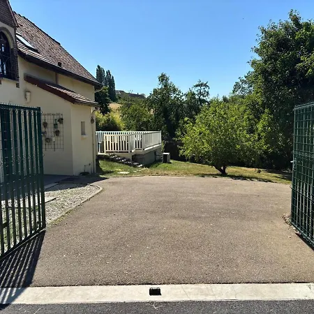 Le Mondementais - En Champagne Avec Piscine * Mondement-Montgivroux