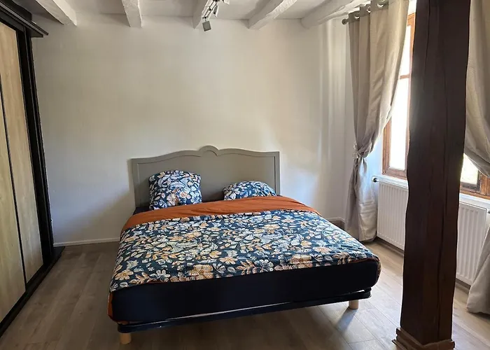 Holiday home Le Mondementais - En Champagne Avec Piscine Mondement-Montgivroux