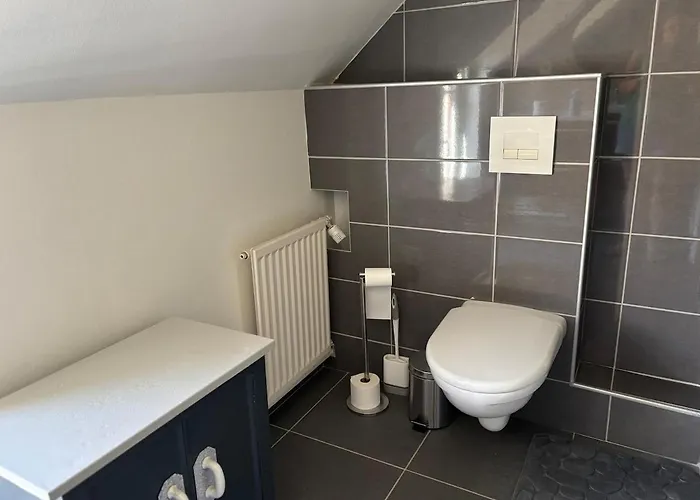 Feriehus Le Mondementais - En Champagne Avec Piscine