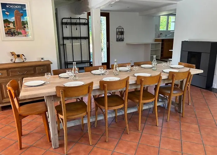 Le Mondementais - En Champagne Avec Piscine Holiday home Mondement-Montgivroux