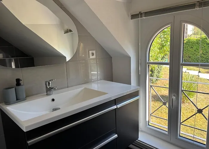 Le Mondementais - En Champagne Avec Piscine Mondement-Montgivroux