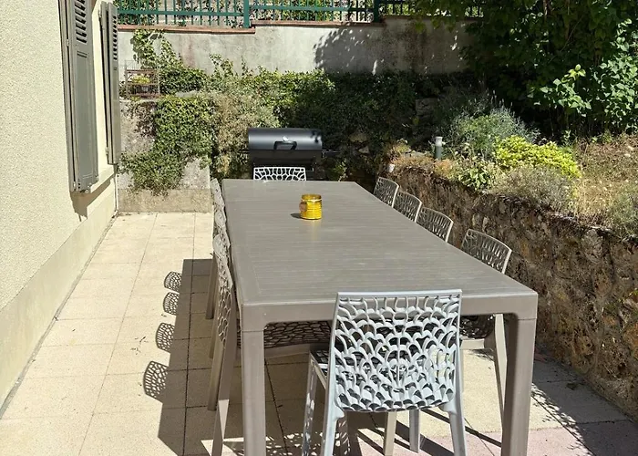 Le Mondementais - En Champagne Avec Piscine * Mondement-Montgivroux